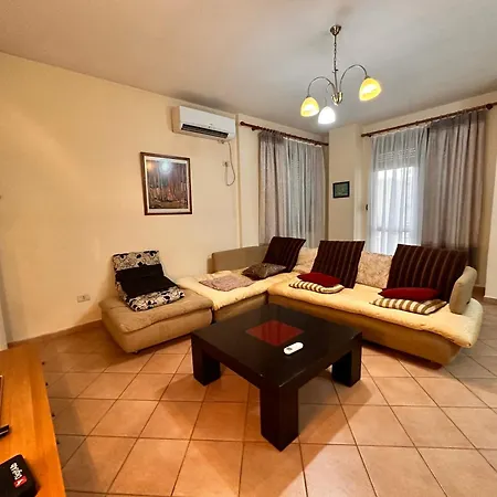 Grande House 地拉那